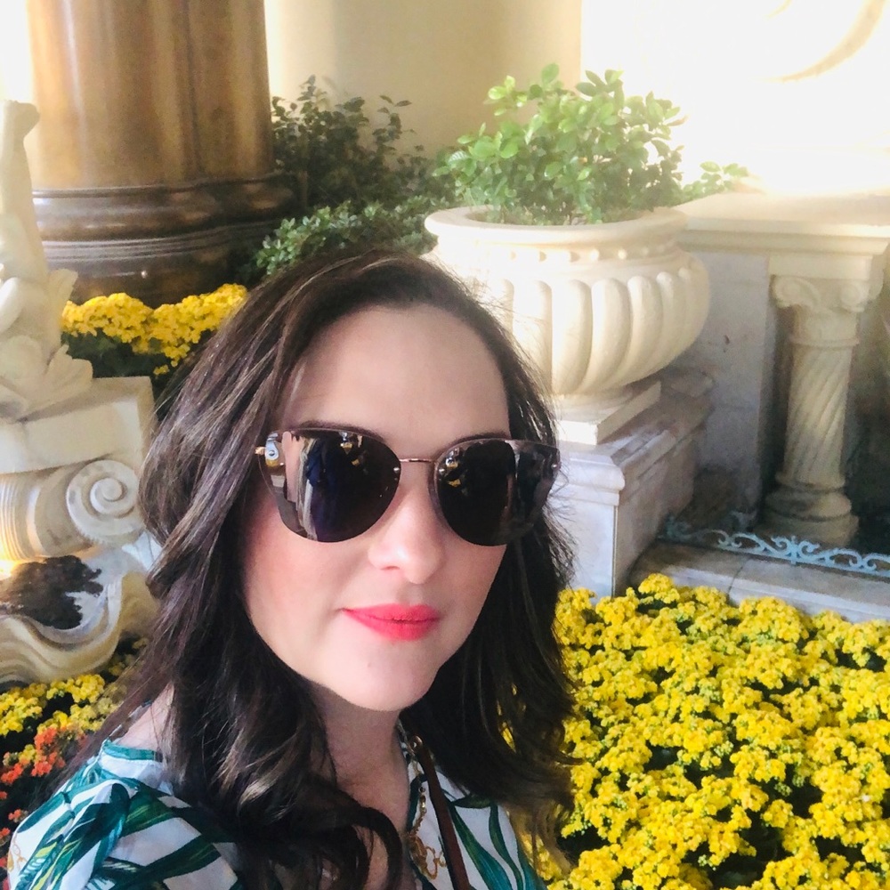 Meet your Posher, Erika